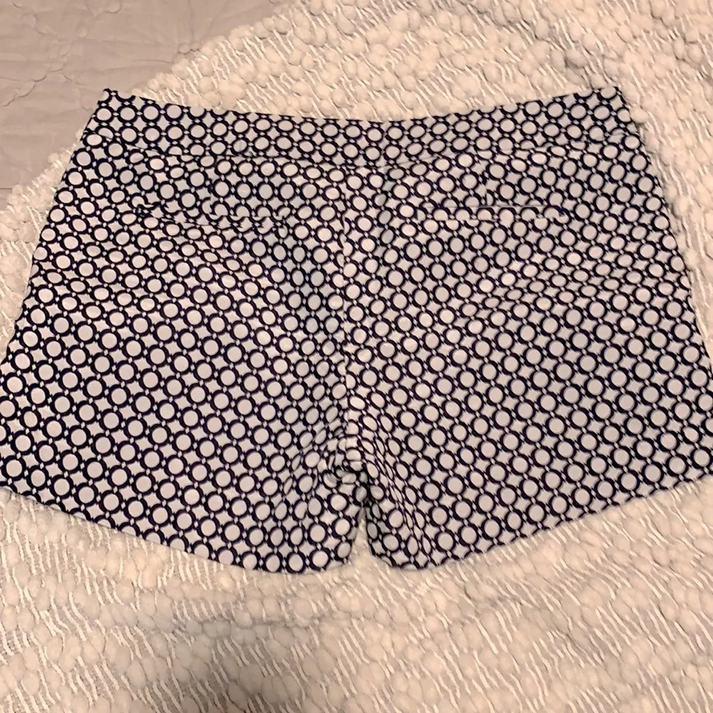 Shorts - Picture 5 of 6
